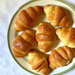 Teaser Image: Croissant Buns